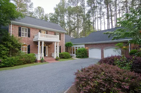 10 Halkirk Dr, Pinehurst, NC 28374 photo 1