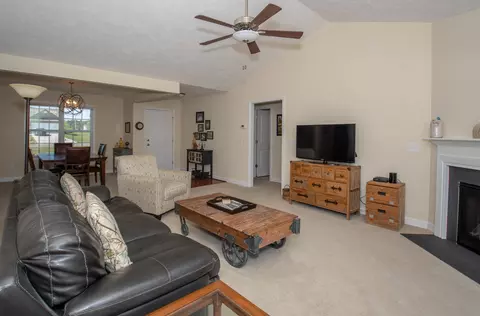 585 W Denny Ave, Pinebluff, NC 28373 photo 3
