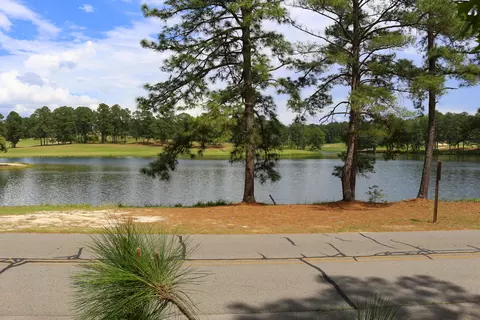 30 S Shamrock Dr, Foxfire, NC 27281 photo 4