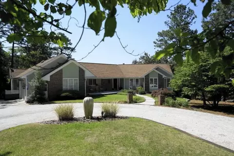 4 Squires Ln, Pinehurst, NC 28374 photo 1