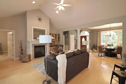 428 Longleaf Dr, West End, NC 27376 photo 8