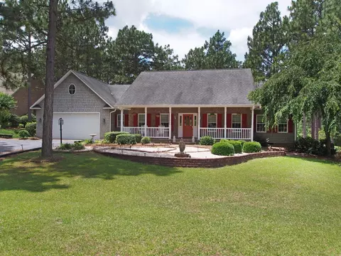260 Longleaf Dr, West End, NC 27376 photo 1