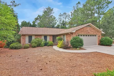155 St Andrews Dr, Pinehurst, NC 28374 photo 1