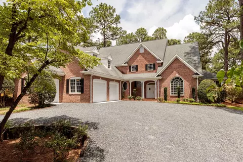 1 Hearthstone Pl, Pinehurst, NC 28374 photo 1