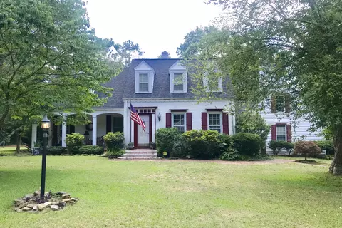 505 Rollins Ave, Hamlet, NC 28345 photo 1