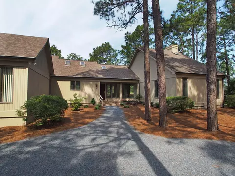 3 Interlachon Ln, Pinehurst, NC 28374 photo 1
