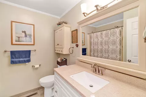 2070 W Longleaf Dr, Pinehurst, NC 28374 photo 17