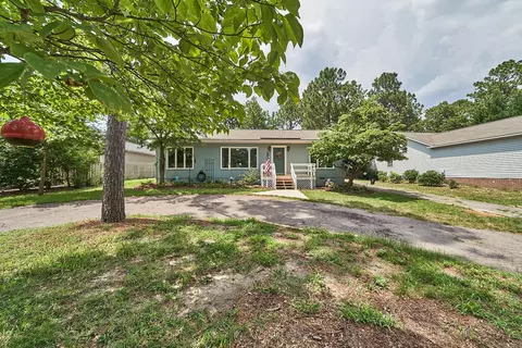 2070 W Longleaf Dr, Pinehurst, NC 28374 photo 1