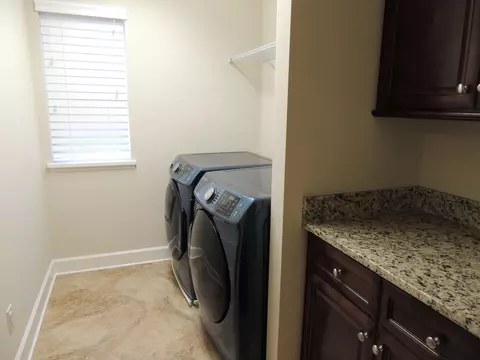 205 Devon Cir, Aberdeen, NC 28315 photo 22