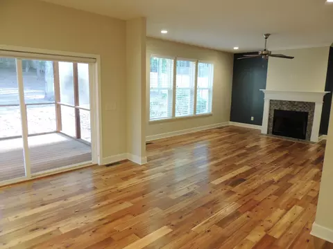 205 Devon Cir, Aberdeen, NC 28315 photo 10