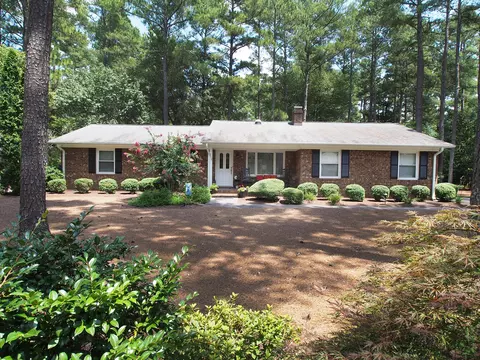 350 Lake Forest Dr, Pinehurst, NC 28374 photo 1