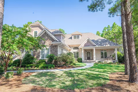 36 Abbottsford Dr, Pinehurst, NC 28374 photo 2