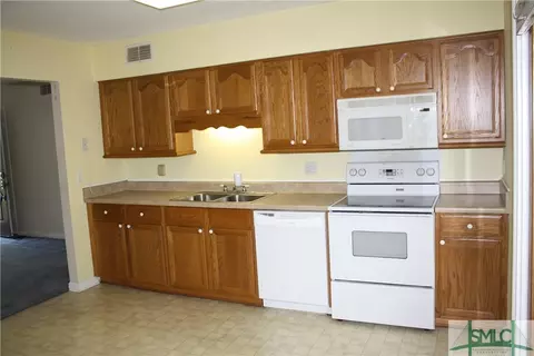 405 Stuart St, Pooler, GA 31322 photo 9