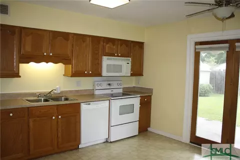 405 Stuart St, Pooler, GA 31322 photo 10