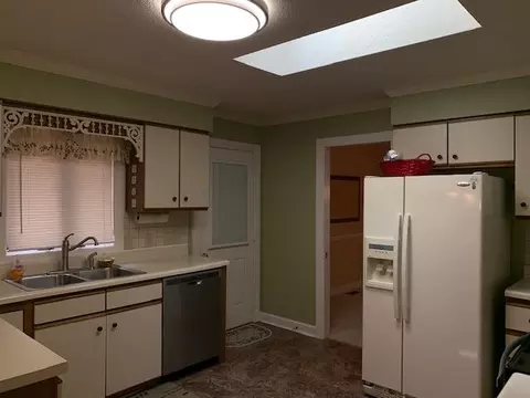 137 E Devonshire Ave, West End, NC 27376 photo 15