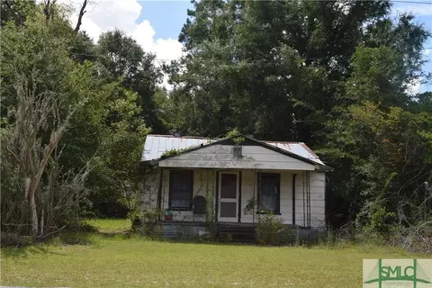 357 Wallace Dr, Springfield, GA 31329 photo 1