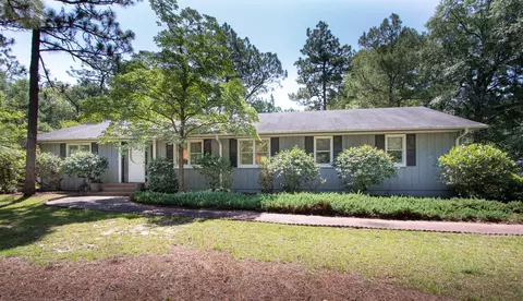 90 E Mccaskill Rd, Pinehurst, NC 28374 photo 1