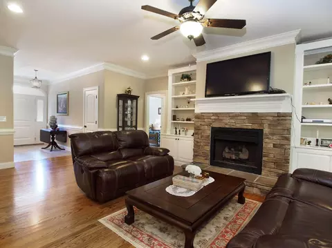 1 E Mcdonald Rd, Pinehurst, NC 28374 photo 9
