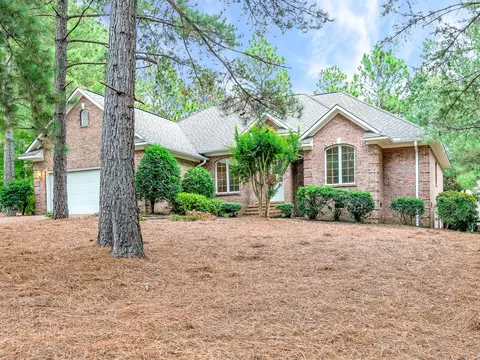 4 Scott Ln, Pinehurst, NC 28374 photo 1