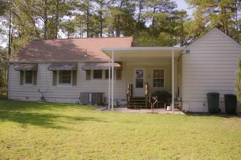 308 Richmond Ave, Hamlet, NC 28345 photo 23