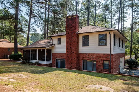 156 W Devonshire Ave, West End, NC 27376 photo 3