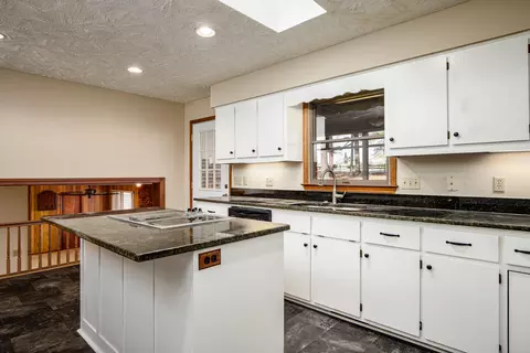 156 W Devonshire Ave, West End, NC 27376 photo 13