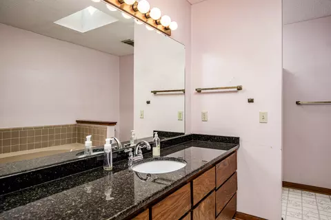 156 W Devonshire Ave, West End, NC 27376 photo 21