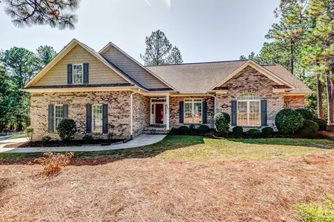 440 Burning Tree Rd, Pinehurst, NC 28374 photo 1