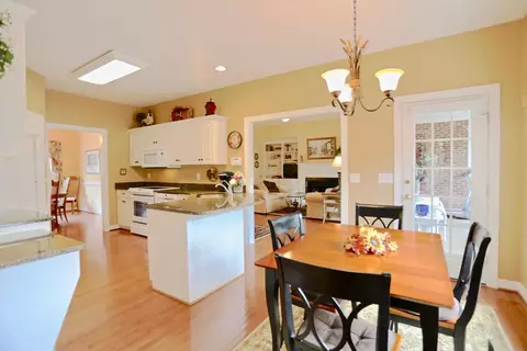 670 Burning Tree Rd, Pinehurst, NC 28374 photo 10