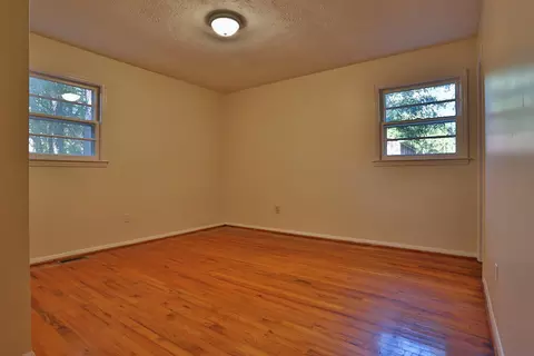 204 James Ave, Hamlet, NC 28345 photo 13