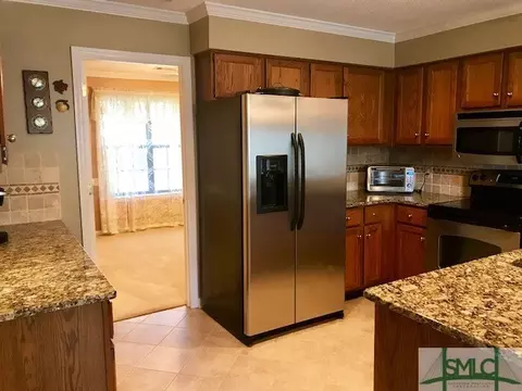 803 Robin Dr, Pooler, GA 31322 photo 6