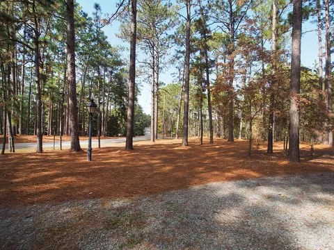 285 Lake Dornoch Dr, Pinehurst, NC 28374 photo 37