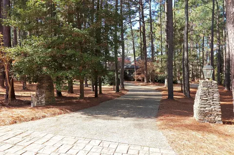 37 Edinburgh Ln, Pinehurst, NC 28374 photo 9