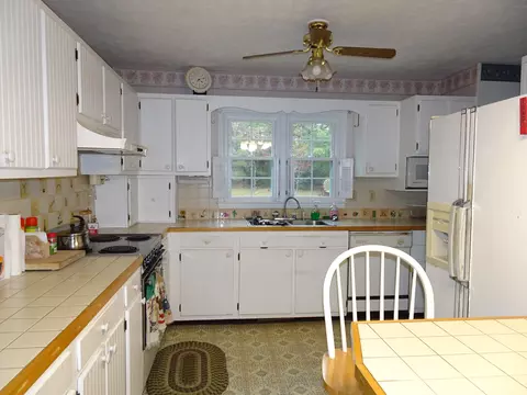 615 E Philadelphia Ave, Pinebluff, NC 28373 photo 14
