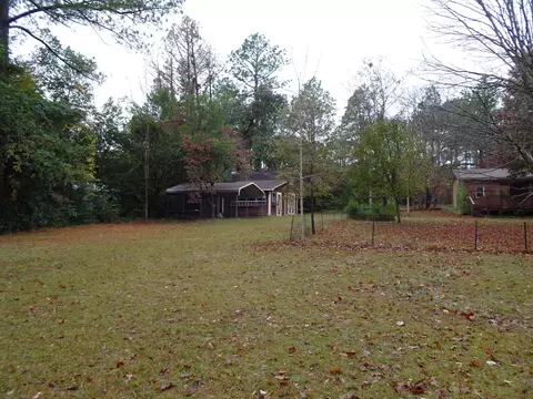 615 E Philadelphia Ave, Pinebluff, NC 28373 photo 9