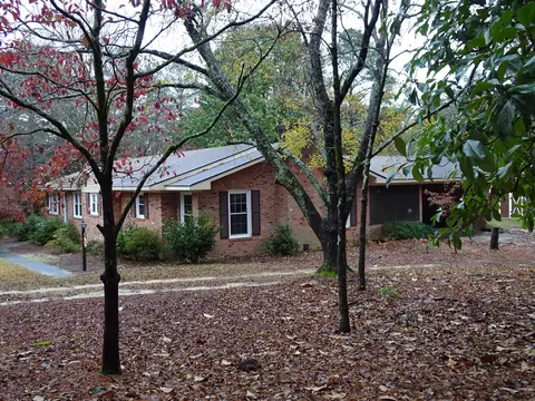 615 E Philadelphia Ave, Pinebluff, NC 28373 photo 4