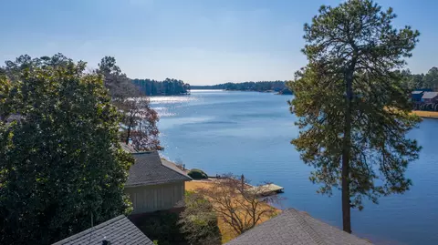 165 SW Lake Forest Dr, Pinehurst, NC 28374 photo 4