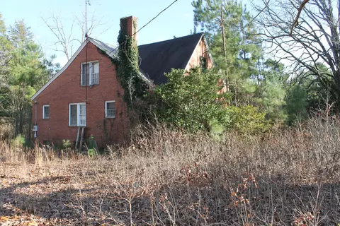 371 Dan Rd, Robbins, NC 27325 photo 3