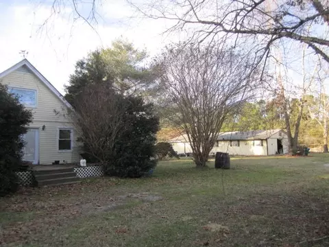 104 N Berry St, Pinebluff, NC 28373 photo 2