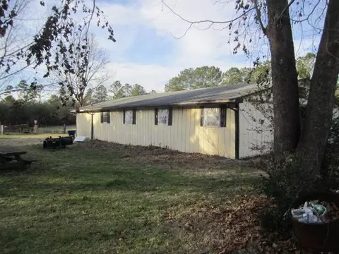 104 N Berry St, Pinebluff, NC 28373 photo 4