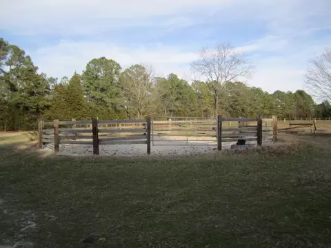 104 N Berry St, Pinebluff, NC 28373 photo 3