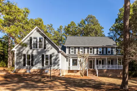 105 Evergreen Ct, Pinehurst, NC 28374 photo 1