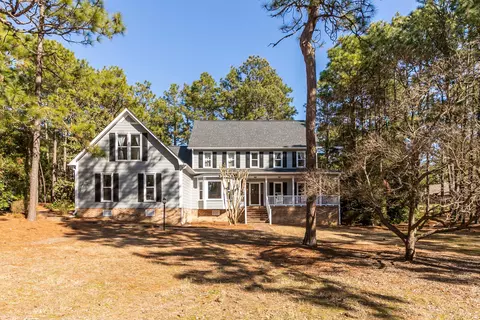 105 Evergreen Ct, Pinehurst, NC 28374 photo 2