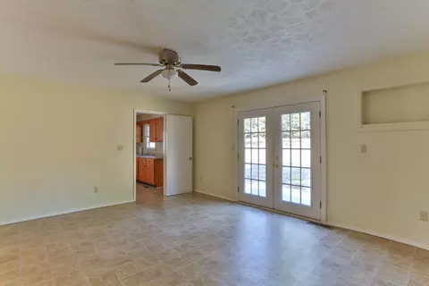 107 Lillians Ln, Hamlet, NC 28345 photo 7