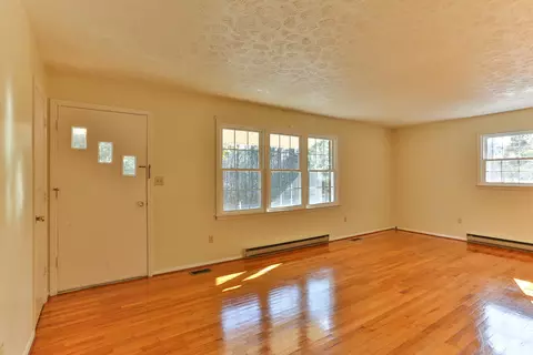 107 Lillians Ln, Hamlet, NC 28345 photo 6