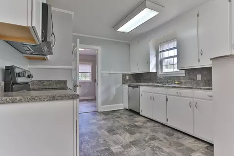 610 Jefferson St, Hamlet, NC 28345 photo 8