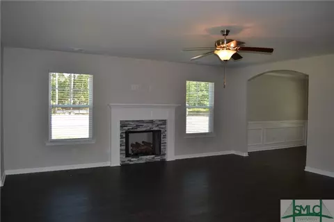 132 E Long St, Rincon, GA 31326 photo 5