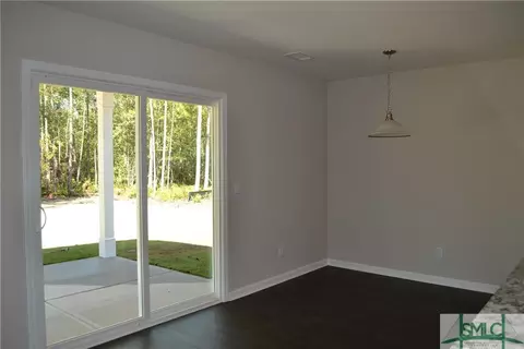 132 E Long St, Rincon, GA 31326 photo 8
