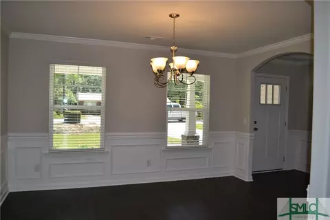 132 E Long St, Rincon, GA 31326 photo 4
