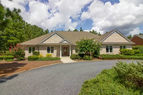 24 Cumnock Ct, Pinehurst, NC 28374 photo 2